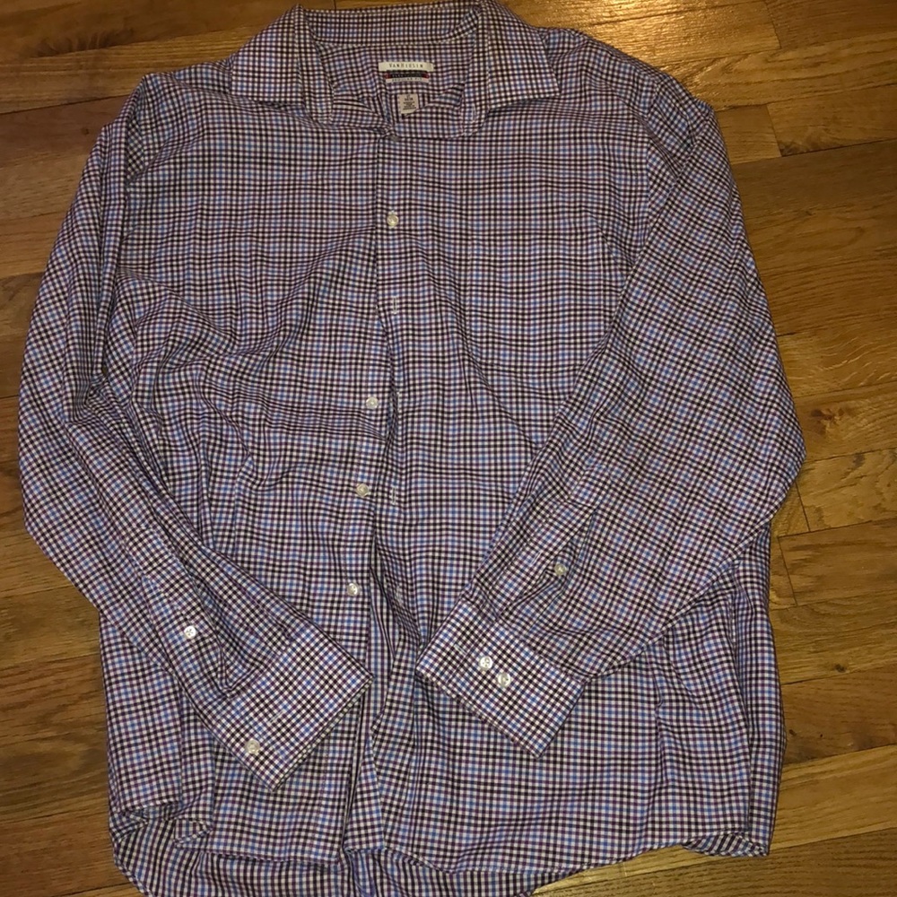 Men’s Van Heusen Dress Shirt